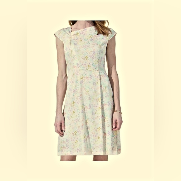 Savile Row Company off white pastel floral shift dress, size 2 - Picture 5 of 5